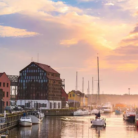 Apartman R&a Self Check In *